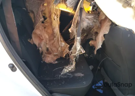 2015 Toyota Rav4 Xle z USA, uszkodzony, nr VIN 2T3RFREV0FW317327